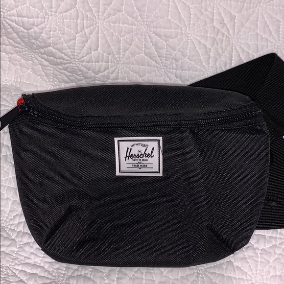 Herschel fanny pack